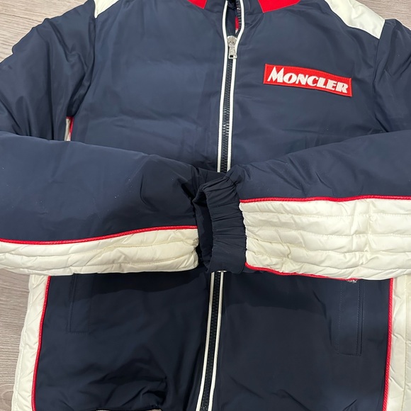 Unisex kids moncler coat NEW - Picture 2 of 8
